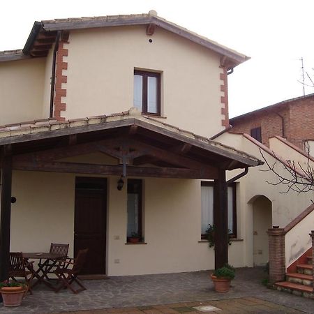 הוילה פרינצ'יפינה א מארה Casale Santo Stefano מראה חיצוני תמונה