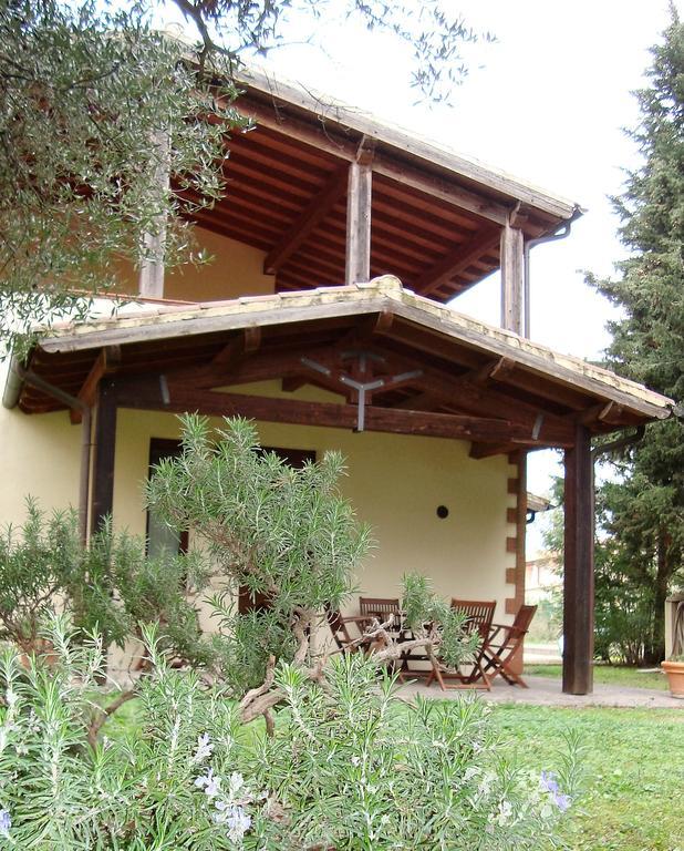 הוילה פרינצ'יפינה א מארה Casale Santo Stefano מראה חיצוני תמונה