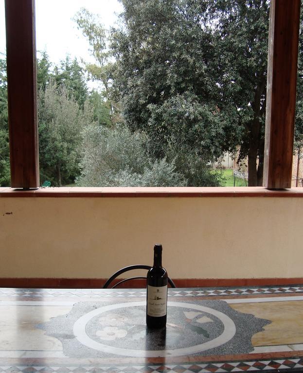 הוילה פרינצ'יפינה א מארה Casale Santo Stefano מראה חיצוני תמונה