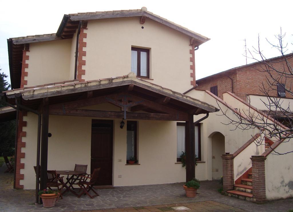 הוילה פרינצ'יפינה א מארה Casale Santo Stefano מראה חיצוני תמונה