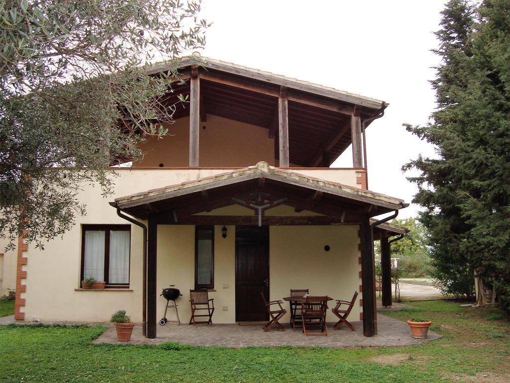 הוילה פרינצ'יפינה א מארה Casale Santo Stefano חדר תמונה